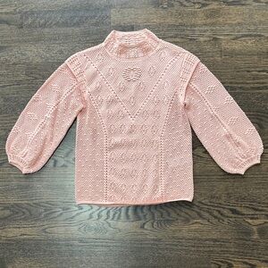 White House Black Market Light Weight Knit